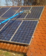 Sunny Clean reinigt Photovoltaikanlagen mit Reinstwasser/Puraqleen/Aquaqleen