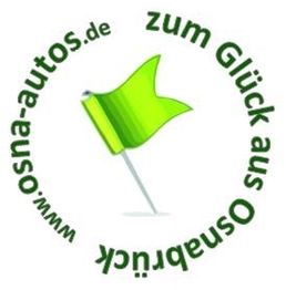 Grünes Fähnchen mit Text: "www.osna-autos.de zum Glück aus Osnabrück" im Kreis angeordnet.