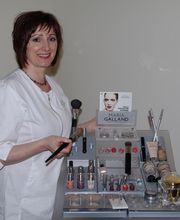 make-up Maria Galland