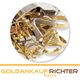 Goldschmuck und Uhren vor einem "Goldankauf Richter Fürth" Logo.