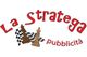 Logo con pedine degli scacchi, bandiera a scacchi e testo "La Stratega pubblicità".