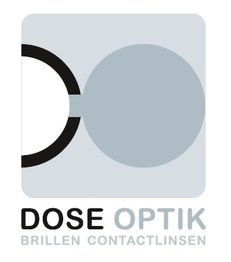 Logo von Dose Optik mit Symbolen für Brillen und Kontaktlinsen in Grau und Schwarz.