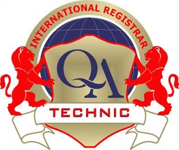 Wappen mit zwei roten Löwen, Globus und den Buchstaben "QA"; Text: "International Registrar Technic".