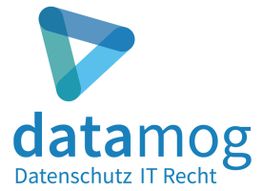 Logo mit blauem Dreieck und Text "datamog Datenschutz IT Recht".