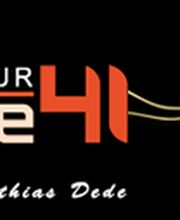 Heben Sie sich ab  Logo