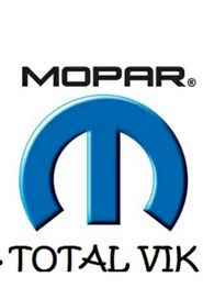 Logo de Mopar con una "M" azul y texto "Total Vik".