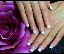Star-Nail Logo