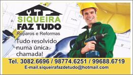 Homem sorrindo com furadeira, contato de serviços de reparos: telefones e e-mail.