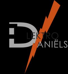 Logo met grijze "D" en oranje bliksemschicht. Tekst: "ELEKTRO DANIELS" op zwarte achtergrond.