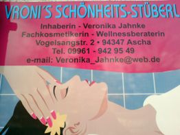 Banner mit Kontaktinformationen von Vroni's Schönheits-Stüberl, Wellness- und Kosmetikstudio.