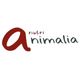 Logo de "nutrianimalia" en letras rojas y negras sobre fondo blanco.