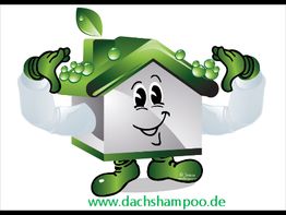 Fröhliches Haus-Maskottchen mit grüner Mütze und Handschuhen. Webseite: www.dachshampoo.de.