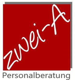 Das Logo zeigt "zwei-A Personalberatung" in weiß auf rotem Hintergrund.
