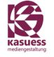 Logo von Kasuess Mediengestaltung in Bordeauxrot.