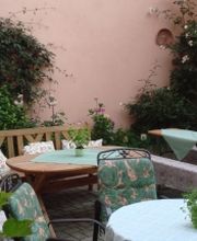 Innenhof mit südlichem Flair