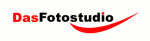 Logo mit Text "DasFotostudio" in Schwarz und Rot, roter geschwungener Strich darunter.