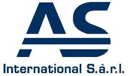 Logo mit blauen Buchstaben "AS" und Text "International S.à r.l." darunter.