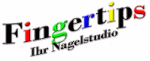 Logo mit Schriftzug "Fingertips" in bunten Buchstaben, darunter "Ihr Nagelstudio".