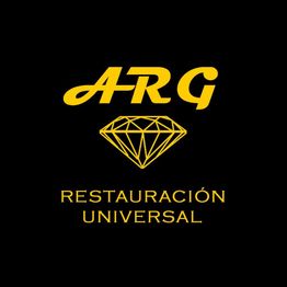 Logo negro con texto dorado "ARG Restauración Universal" y un diamante.