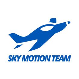 Blaues Flugzeug-Logo mit dem Text "Sky Motion Team" darunter.