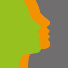 Drei bunte Silhouetten von Profilen übereinander auf grauem Hintergrund.