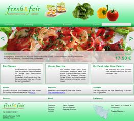 Website eines Cateringservices mit Bildern von Speisen und Menüinformationen auf grünem Hintergrund.