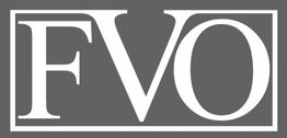 Grau-weißes Logo mit den Buchstaben "FVO" in einem rechteckigen Rahmen.