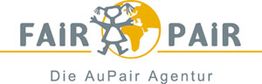 Logo von Fair Pair, die AuPair Agentur, mit Weltkugel und fröhlicher Figur in der Mitte.