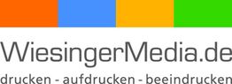 Logo von WiesingerMedia.de mit bunten Streifen und Slogan: "drucken - aufdrucken - beeindrucken".