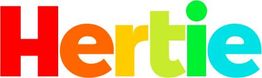 Bunter "Hertie" Schriftzug auf weißem Hintergrund.