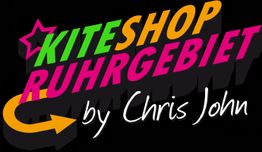 Text: "Kiteshop Ruhrgebiet by Chris John" in bunten Buchstaben auf schwarzem Hintergrund.