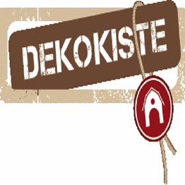 Braunes Logo mit dem Wort "DEKOKISTE" und rotem Kreis mit weißem Symbol daneben.