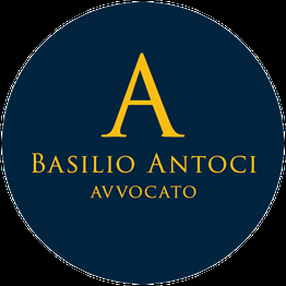 Logo circolare blu scuro con "Basilio Antoci Avvocato" in lettere dorate.