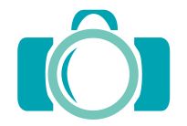 Grafische Darstellung einer blauen Kamera mit Objektiv und Tragegriff.