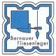 Ein blaues Logo mit Fliesenmotiv und Text: "Bernauer Fliesenleger".
