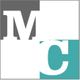 Logo con letras grandes "M" y "C" en fondo gris, blanco y turquesa.