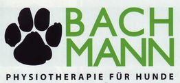 Pfotenabdruck und Text "Bachmann Physiotherapie für Hunde" in Grün und Schwarz.