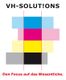 Bunte Rechtecke mit Text "VH-SOLUT!ONS" und "Den Focus auf das Wesentliche."