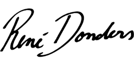 Een vrouw met een zonnebril, die op een witte achtergrond een blouse met stippen draagt.