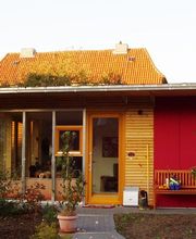 ein moderner Neubau