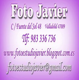 Texto del negocio "Foto Javier", dirección y contacto en fondo morado.