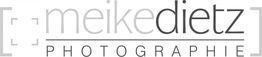 Logo mit Text: "meike dietz PHOTOGRAPHIE" in Grau und Schwarz.