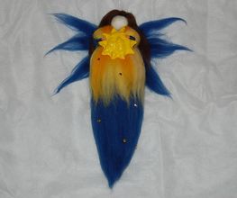 Blaue Fee aus Märchenwolle