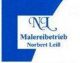 Logo von Malereibetrieb Norbert Leiß in blauem und weißem Design mit geschwungenen Buchstaben.