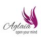 Logo mit lila Flügeln und Text "Aglaia open your mind".