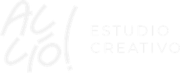 Logo de "Aúio! Estudio Creativo" en estilo moderno con texto claro sobre fondo blanco.