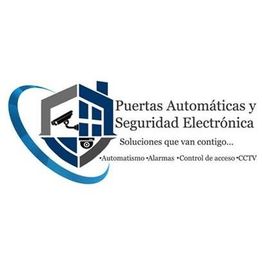 Logotipo de empresa de seguridad con iconos de cámaras y puertas automáticas.