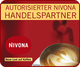 Rotes Schild mit der Aufschrift "Autorisierter Nivona Handelspartner" und Bild einer Kaffeecrema.