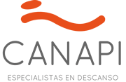 Logotipo de Canapi con eslogan "Especialistas en Descanso" y diseño ondulado en naranja.
