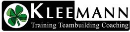 Logo mit Kleeblatt, Text: KLEEMANN Training Teambuilding Coaching.